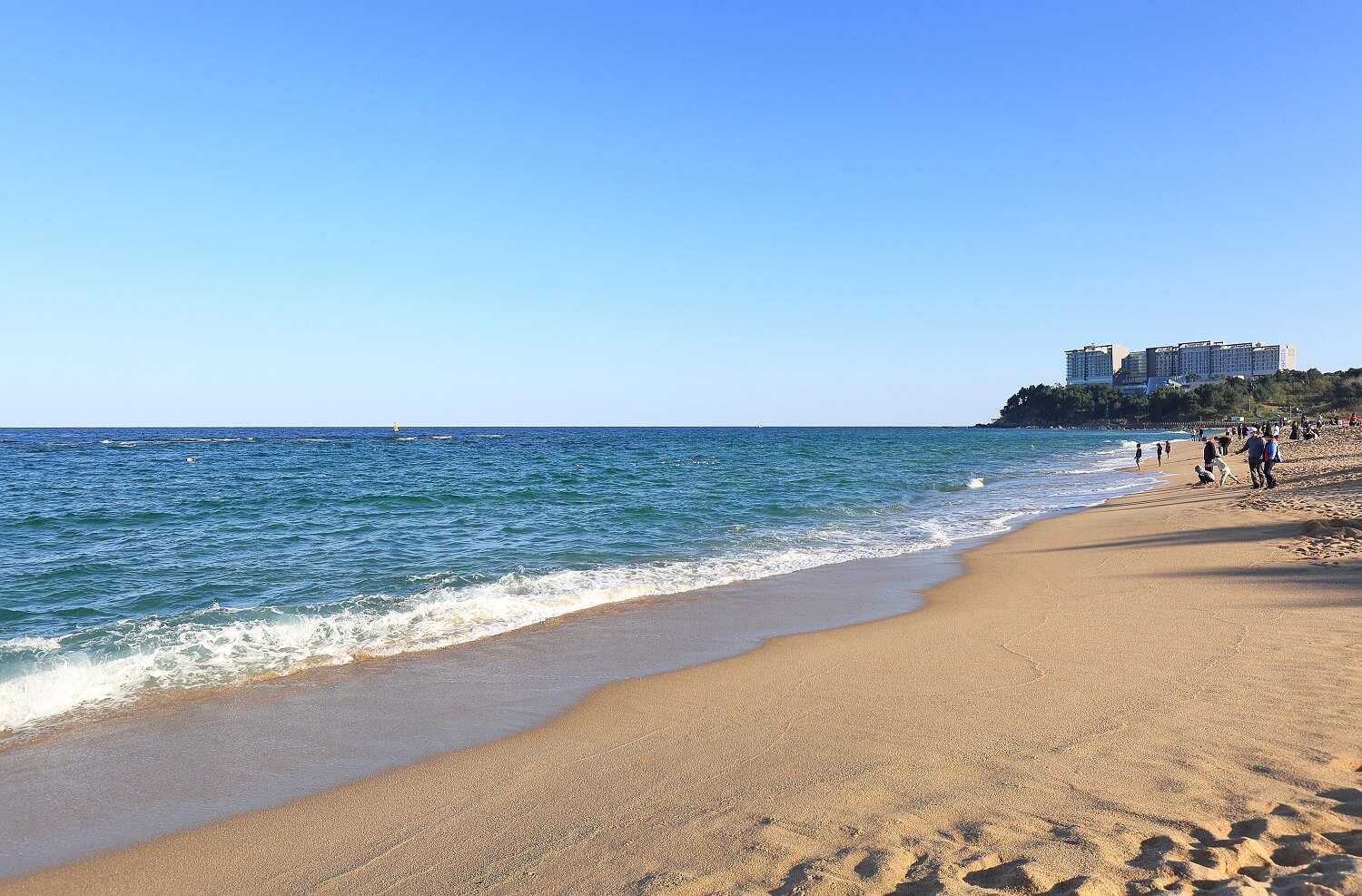 Những bãi biển Hàn Quốc đẹp mê ly, nhất định phải ghé đến