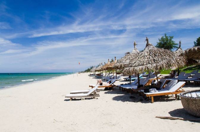 Biển Cửa Đại - nơi nước đổi màu trong 1 ngày