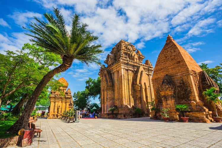 Khám phá nhà thờ đá Nha Trang - một công trình kiến trúc độc đáo