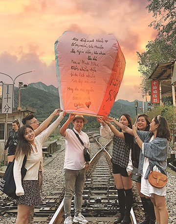 Kinh nghiệm tham dự lễ hội thả đèn trời ở Đài Loan