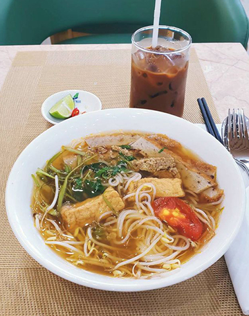 Top 6 quán bún ốc ngon Hà Nội ăn là nghiền